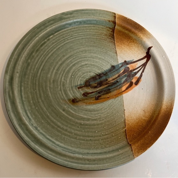 Handmade Pottery - Serving Plate - Picture 1 of 7